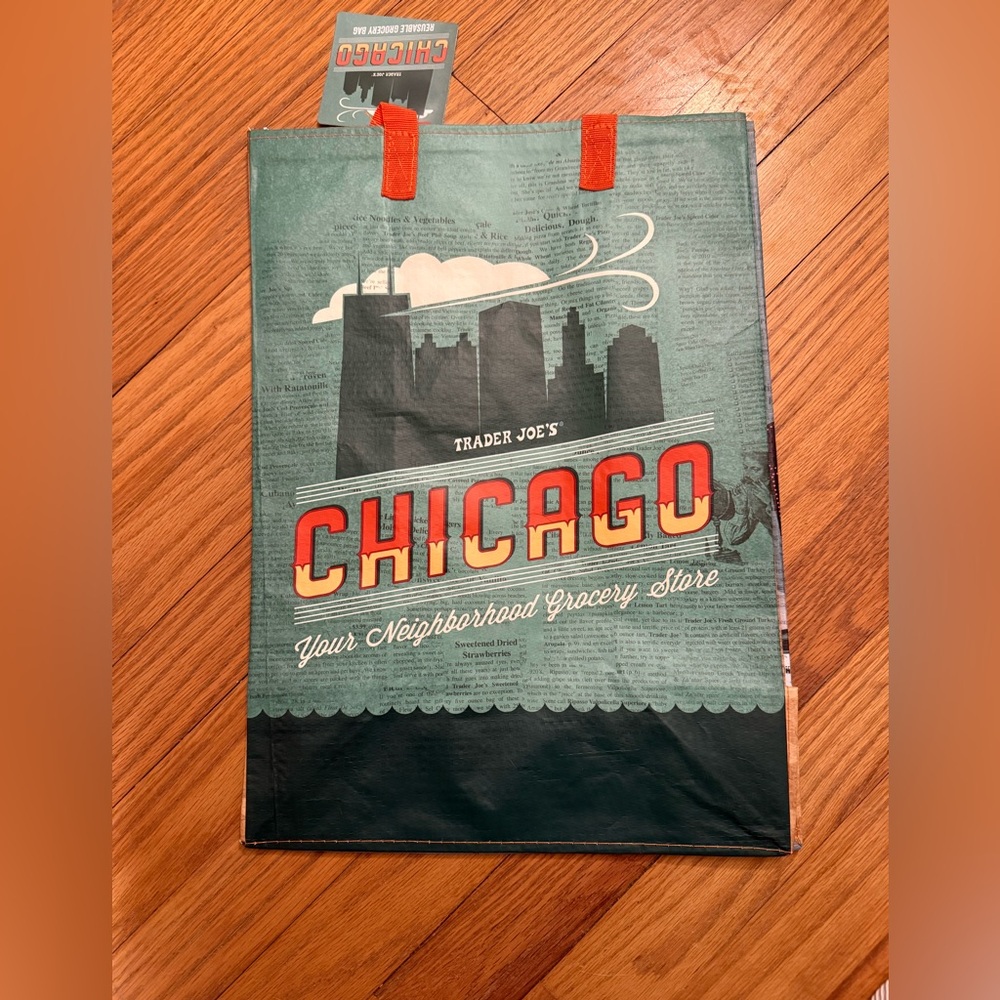 Chicago Trader Joe’s shopping bag NWT